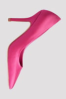 Go to image 2 of 9