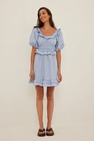 Go to image 1 of 4