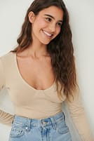 Go to image 1 of 4