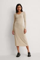 Gå till bild 1 av 4