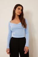 Go to image 1 of 4
