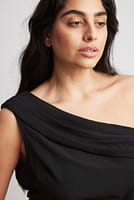 Gå til billede 4 af 6
