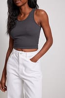 Go to image 1 of 4