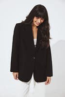 Go to image 1 of 7