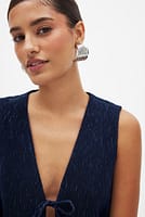 Go to image 5 of 6