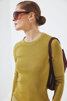 Go to image 1 of 7