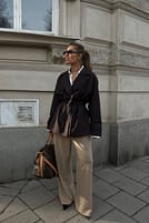 Go to image 1 of 7