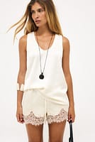 Go to image 1 of 3