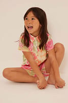 Go to image 3 of 5