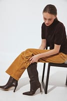 Go to image 2 of 4