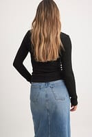 Go to image 2 of 4