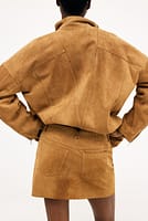 Go to image 2 of 5