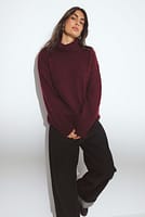 Go to image 2 of 7