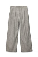 Go to image 6 of 8
