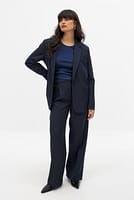 Go to image 1 of 6