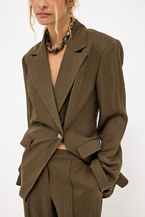 taillierter Blazer aus Lyocellmischung
