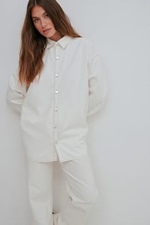 Oversized denimskjorteØkologisk denimskjorte