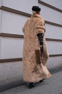Oversized maxikappa i fuskpäls