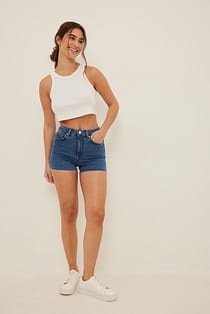 Kurze Denimhose