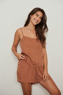 Short en satin