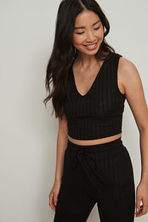 V-Neck Ribbed Singlet