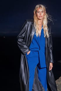 Eleganter Oversize-Blazer aus recyceltem Material