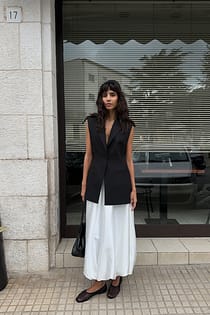 Tailored Hourglass Vest