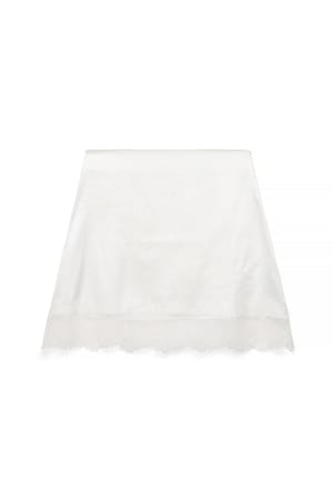 Offwhite Asymmetric Lace Skirt
