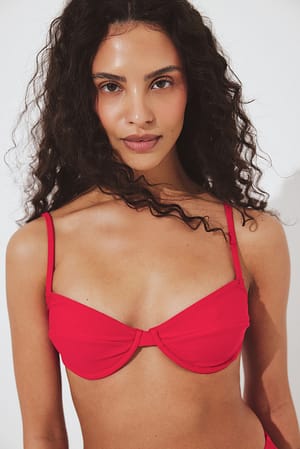 Red Haut de bikini à armatures
