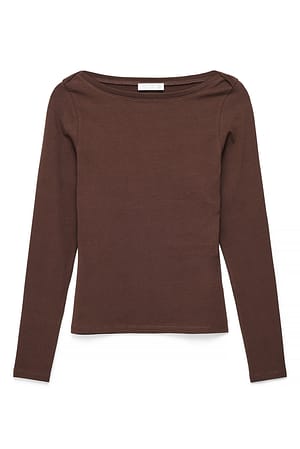 Brown Boat Neck Long Sleeve Top