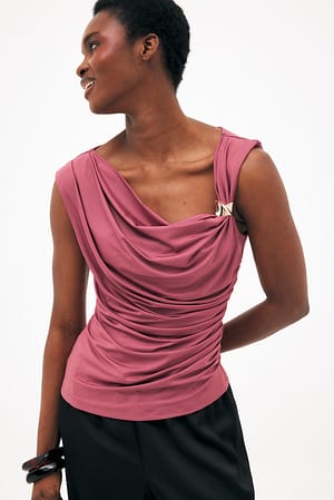 Dusty Pink Haut sans manches à boucle