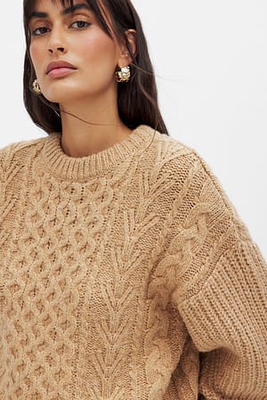 Beige Melange Kabelstrikket genser