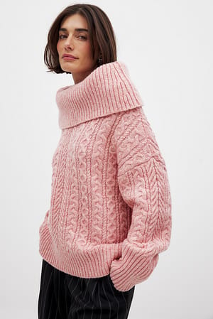 Light Pink Off shoulder-genser