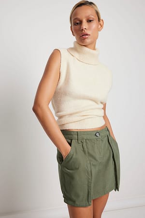 Image 2 of 5