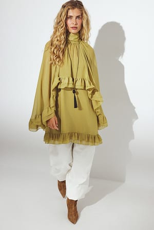 Image 4 of 8