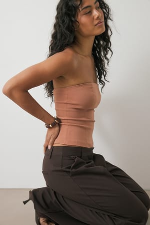 Image 2 of 6