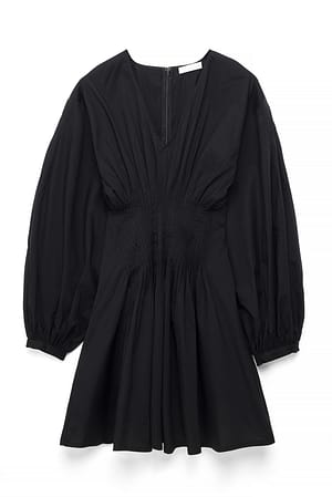 Black Pintuck-Baumwollminikleid mit langen Ärmeln
