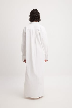 Image 2 of 6