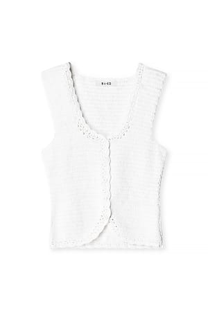 White Heklet topp