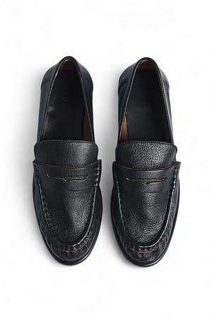 Contrast Black Leder-Mokassins aus Crushed Leather