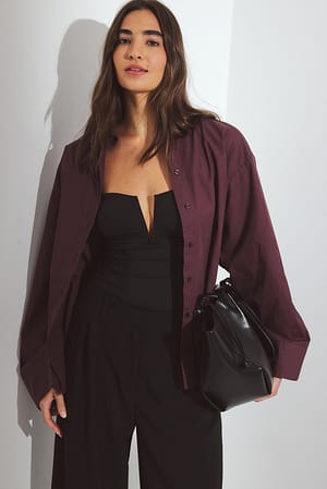 Black Deep v-shape Body