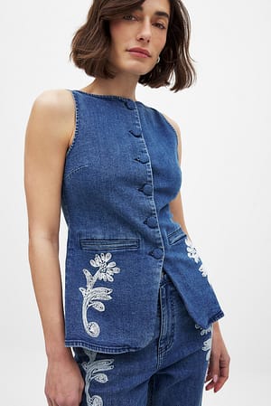 Blue Gilet met denim biesdetail