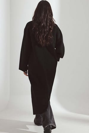 Image 2 of 7