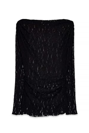 Black Draperet blondetop