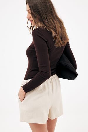 Image 2 of 6