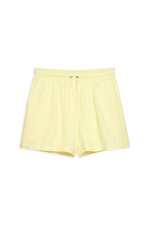 Light Yellow Shorts en lin élastiques