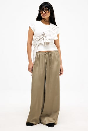 Taupe Pantalon en satin à taille mi-haute élastique