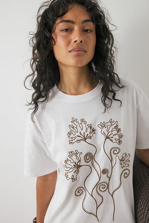 OffWhite Print Oversize-T-Shirt mit Stickerei und Rundhalsausschnitt