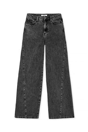 Grey Denim med ekstra vide ben