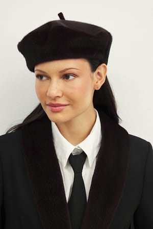 Burgundy Boina de piel sintética